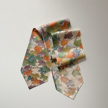 画像をギャラリービューアに読み込む, 蔦の葉模様【長】