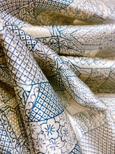 画像をギャラリービューアに読み込む, 貝桶尽くし模様【ギャザーラップスカート】