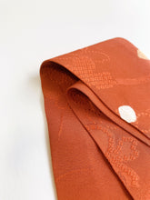 画像をギャラリービューアに読み込む, 枝梅地紋に花散らし模様【短】