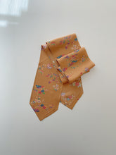 画像をギャラリービューアに読み込む, 扇に蝶花模様【長】