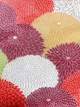 画像をギャラリービューアに読み込む, 菊尽くし模様【タックラップスカート】