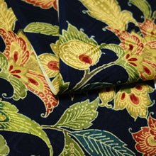 画像をギャラリービューアに読み込む, 唐花模様