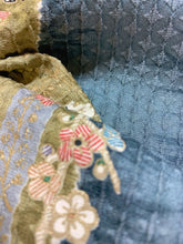 画像をギャラリービューアに読み込む, 立通松竹梅・蝶・宝尽くし模様【タックラップスカート】