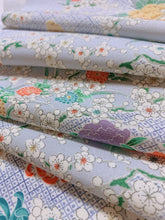 画像をギャラリービューアに読み込む, 梅に草花模様【タックラップスカート】