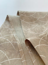 画像をギャラリービューアに読み込む, 芝草模様菊地紋尽くし【長】