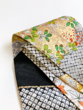 画像をギャラリービューアに読み込む, 裂取に扇古典草花模様【短】