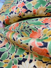 画像をギャラリービューアに読み込む, 草花模様【ギャザーラップスカート】