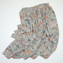 画像をギャラリービューアに読み込む, 扇に草花模様【ギャザーラップスカート】