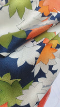画像をギャラリービューアに読み込む, 楓模様【ギャザーラップスカート】