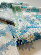 画像をギャラリービューアに読み込む, 橋に御所車菊梅楓模様【長】