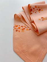 画像をギャラリービューアに読み込む, 抽象柄模様【長】