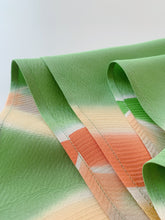 画像をギャラリービューアに読み込む, 波模様暈し【長】