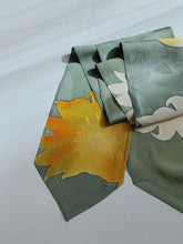 画像をギャラリービューアに読み込む, 地紋入暈しに大輪花模様【長】