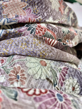 画像をギャラリービューアに読み込む, 鶴に梅菊楓模様暈し【ギャザーラップスカート】