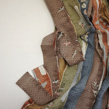 画像をギャラリービューアに読み込む, 立通松竹梅・蝶・宝尽くし模様【タックラップスカート】