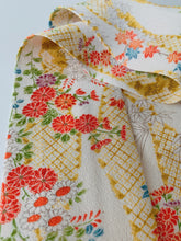 画像をギャラリービューアに読み込む, 立涌に草花模様【短より短】