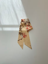 画像をギャラリービューアに読み込む, 枝花水彩模様②【短】