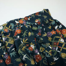 画像をギャラリービューアに読み込む, 松竹梅に宝尽くし七宝模様【ギャザーラップスカート】