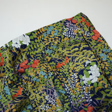 画像をギャラリービューアに読み込む, 茂草花模様【タックラップスカート】