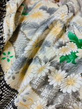 画像をギャラリービューアに読み込む, 熨斗に牡丹菊模様【ギャザーラップスカート】