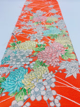 画像をギャラリービューアに読み込む, 牡丹・楓・梅・菊模様【タックラップスカート】