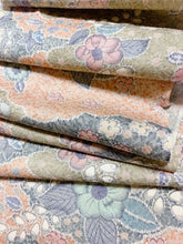 画像をギャラリービューアに読み込む, 辻ヶ花模様【タックラップスカート】