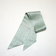 画像をギャラリービューアに読み込む, 菊に竹笹模様