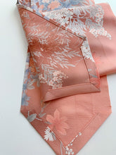 画像をギャラリービューアに読み込む, 花尽くし模様【長】