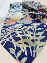 画像をギャラリービューアに読み込む, 菊尽くし【長】