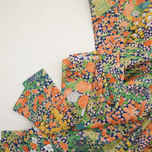 画像をギャラリービューアに読み込む, 寺塔に草花模様【タックラップスカート】