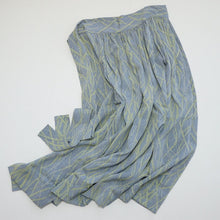 画像をギャラリービューアに読み込む, 葉蔓模様【ギャザーラップスカート】