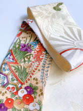 画像をギャラリービューアに読み込む, 暈し御所車に花模様総柄地紋【短】