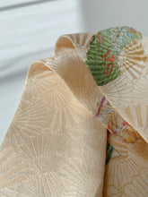 画像をギャラリービューアに読み込む, 金通し扇地紋模様【短より短】