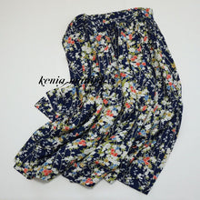 画像をギャラリービューアに読み込む, 草花組亀甲地紋模様【ギャザーラップスカート】