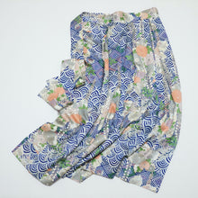 画像をギャラリービューアに読み込む, 青海波牡丹菊・藤模様【タックラップスカート】