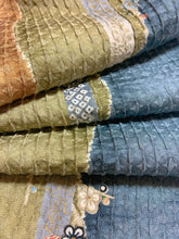 画像をギャラリービューアに読み込む, 立通松竹梅・蝶・宝尽くし模様【タックラップスカート】