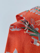 画像をギャラリービューアに読み込む, 古典草花模様【短】