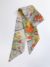 画像をギャラリービューアに読み込む, 流水に楓菊菖蒲に笹模様②【短】