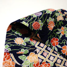 画像をギャラリービューアに読み込む, 古典模様花づくし流水地紋【短】