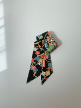 画像をギャラリービューアに読み込む, 御所車・菊・松・笹模様【短より短】