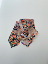 画像をギャラリービューアに読み込む, 古典模様花尽くし流水地紋【長】