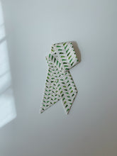 画像をギャラリービューアに読み込む, 大小扇尽くし青海波総地紋【短より短】