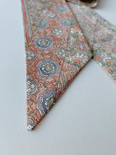 画像をギャラリービューアに読み込む, 切りばめ風更沙模様【短より短】