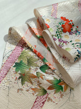 画像をギャラリービューアに読み込む, 枝梅・熨斗・丸に古典草花模様波地紋【長】