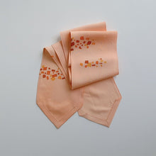 画像をギャラリービューアに読み込む, 抽象柄模様【長】