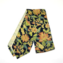 画像をギャラリービューアに読み込む, 唐花模様