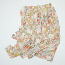 画像をギャラリービューアに読み込む, 屋敷に草花模様【ギャザーラップスカート】