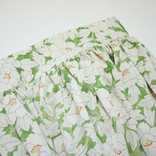 画像をギャラリービューアに読み込む, 花模様【ギャザーラップスカート】