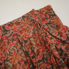 画像をギャラリービューアに読み込む, 枝花模様【タックラップスカート】