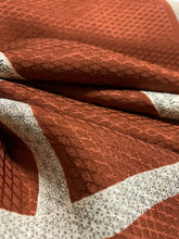 画像をギャラリービューアに読み込む, 変わり格子に花古典模様【L】(地紋あり)